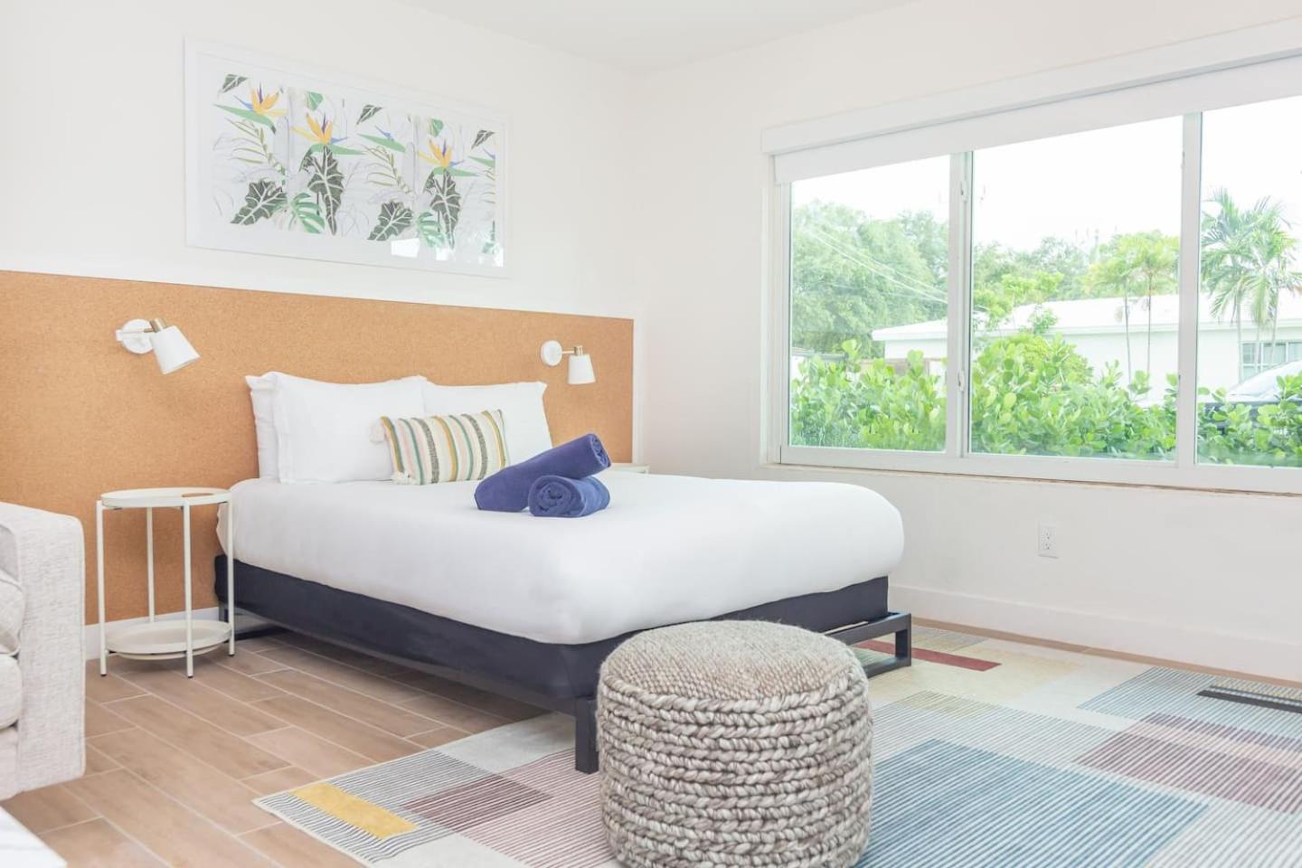 Large Stylish Studio Apartment In El Portal #3 Miami Luaran gambar