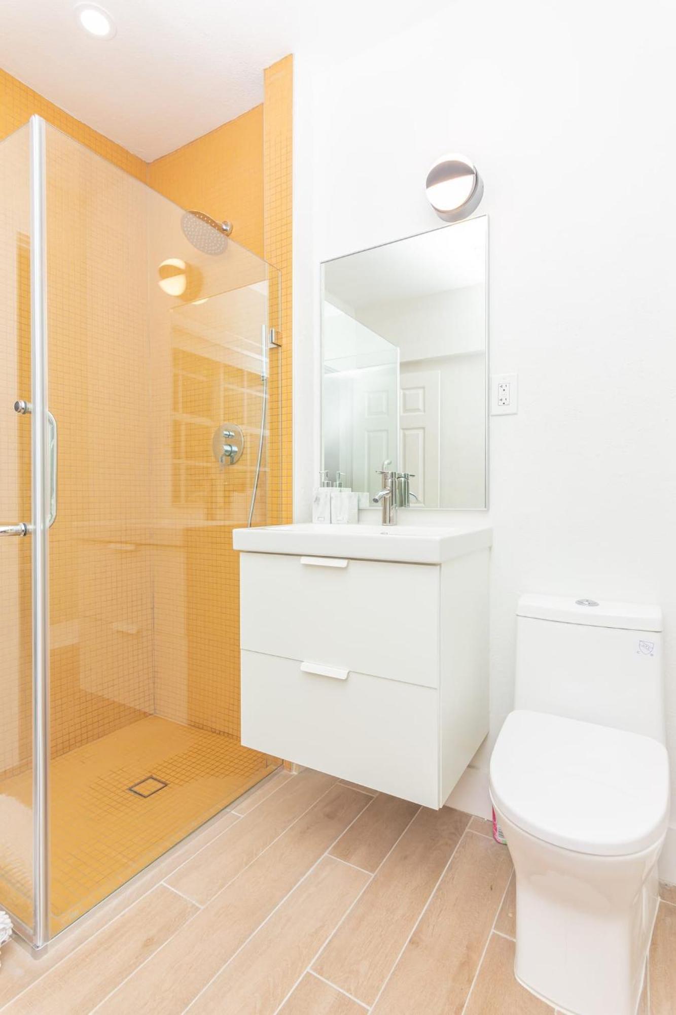 Large Stylish Studio Apartment In El Portal #3 Miami Luaran gambar